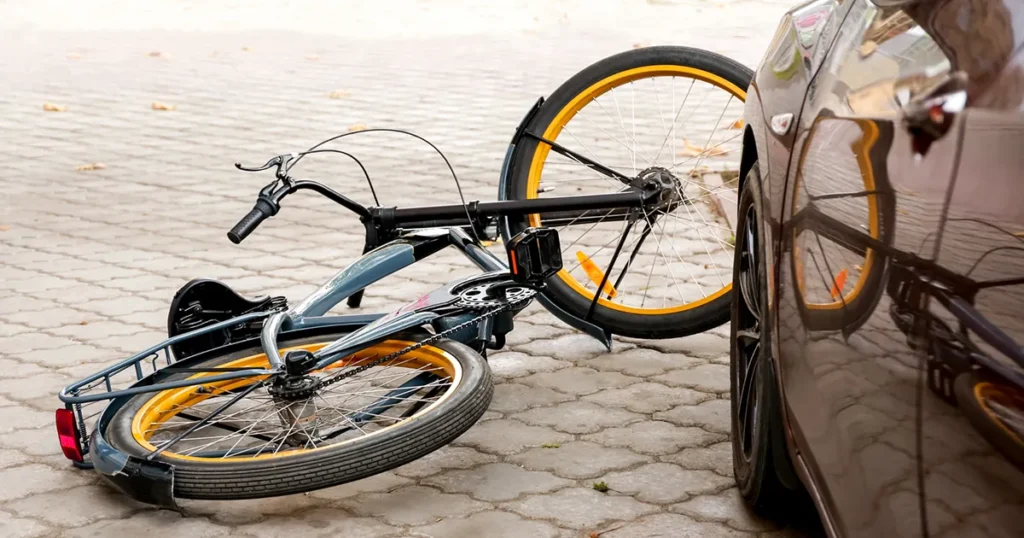 can driver be liable if cyclist causes crash